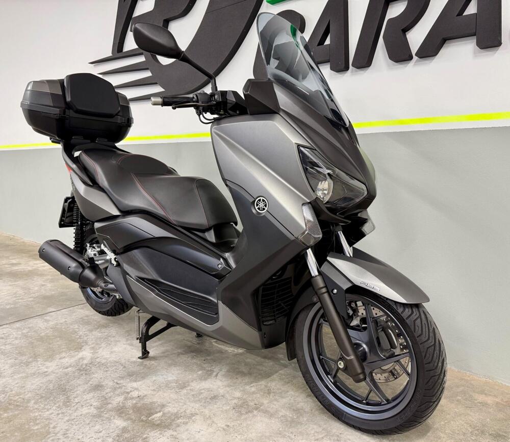 Yamaha X-Max 250 ABS (2014 - 16) (4)