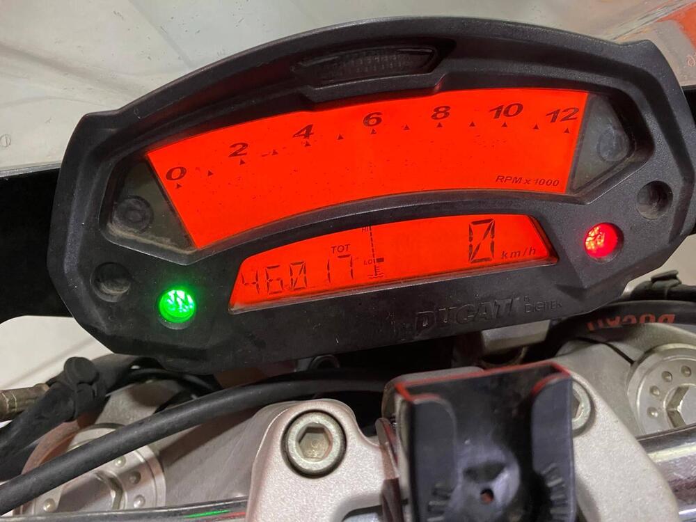 Ducati Monster 696 Plus (2007 - 14) (3)