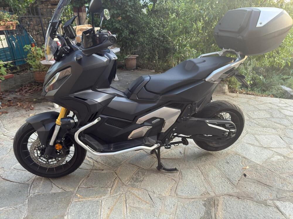 Honda X-ADV 750 DCT Adventure (2021 - 24) (2)