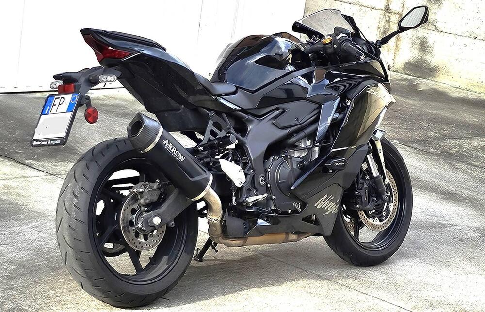 Kawasaki Ninja ZX-4R (2024 - 26) (3)