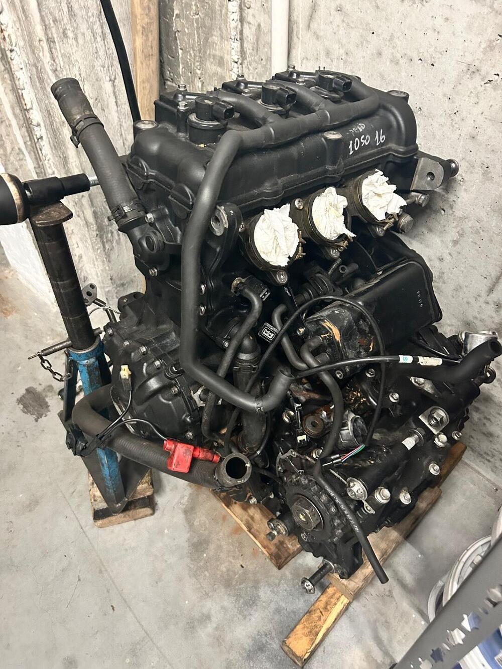 Motore completo Triumph Speed Triple 1050r 2016/17 (2)