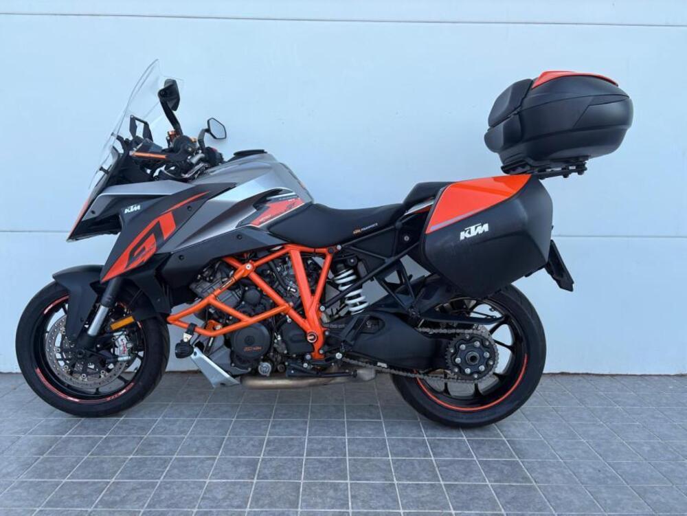 KTM 1290 Super Duke GT ABS (2016 - 18) (2)