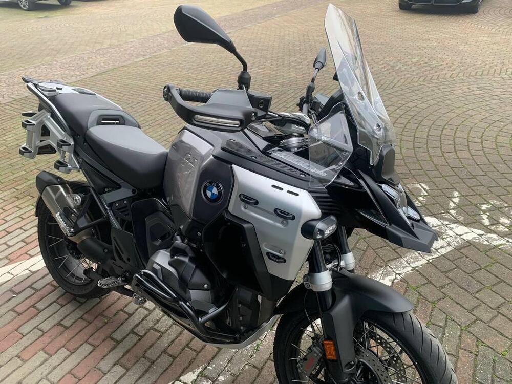 Bmw R 1300 GS Adventure Triple Black (2025 - 26) (9)
