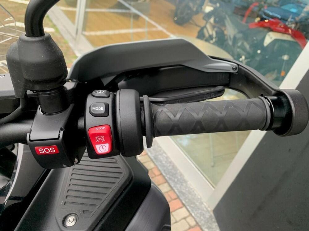 Bmw R 1300 GS Adventure Triple Black (2025 - 26) (13)