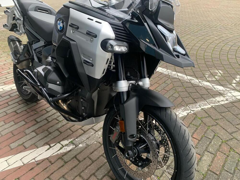 Bmw R 1300 GS Adventure Triple Black (2025 - 26) (2)