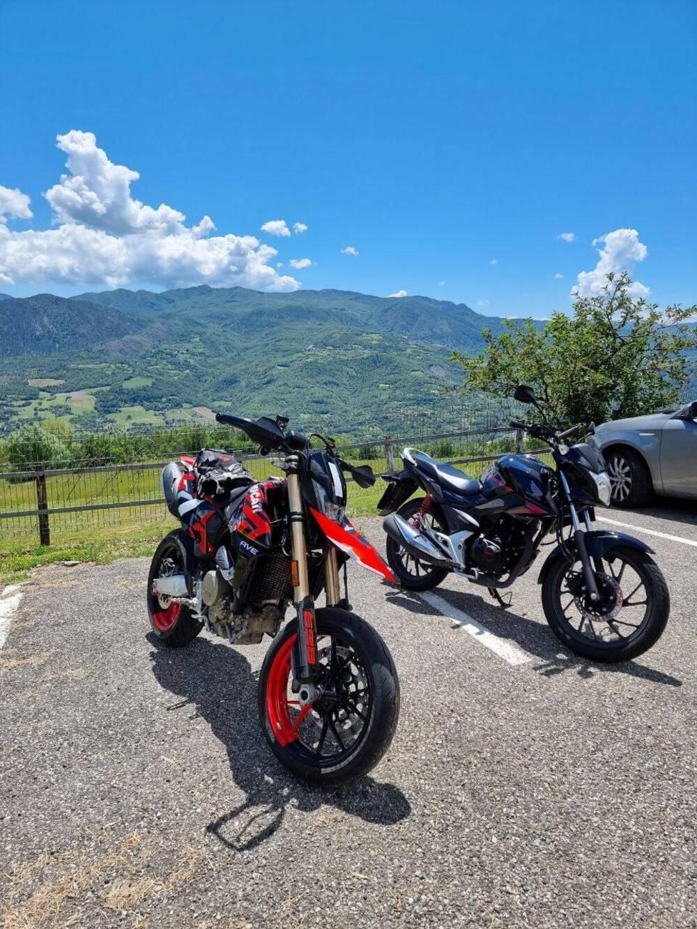 Ducati Hypermotard 698 Mono RVE (2024 - 26) (2)