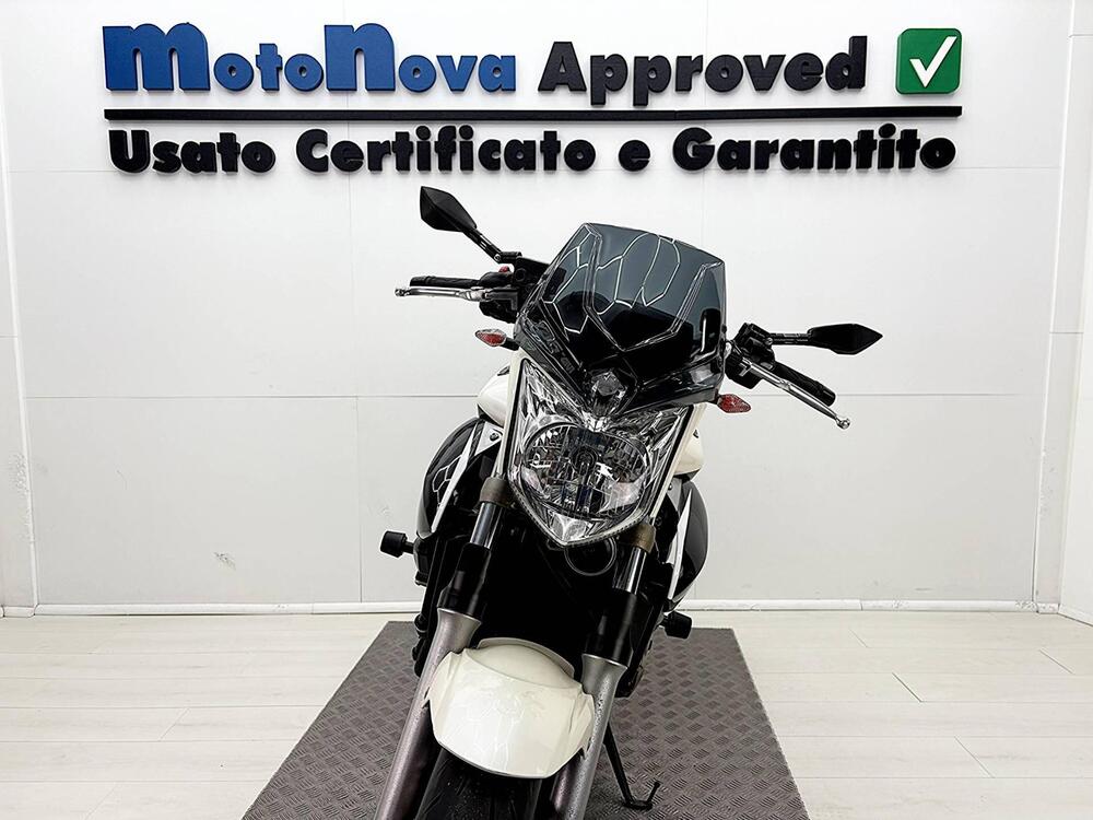 Yamaha XJ6 (2008 - 15) (2)