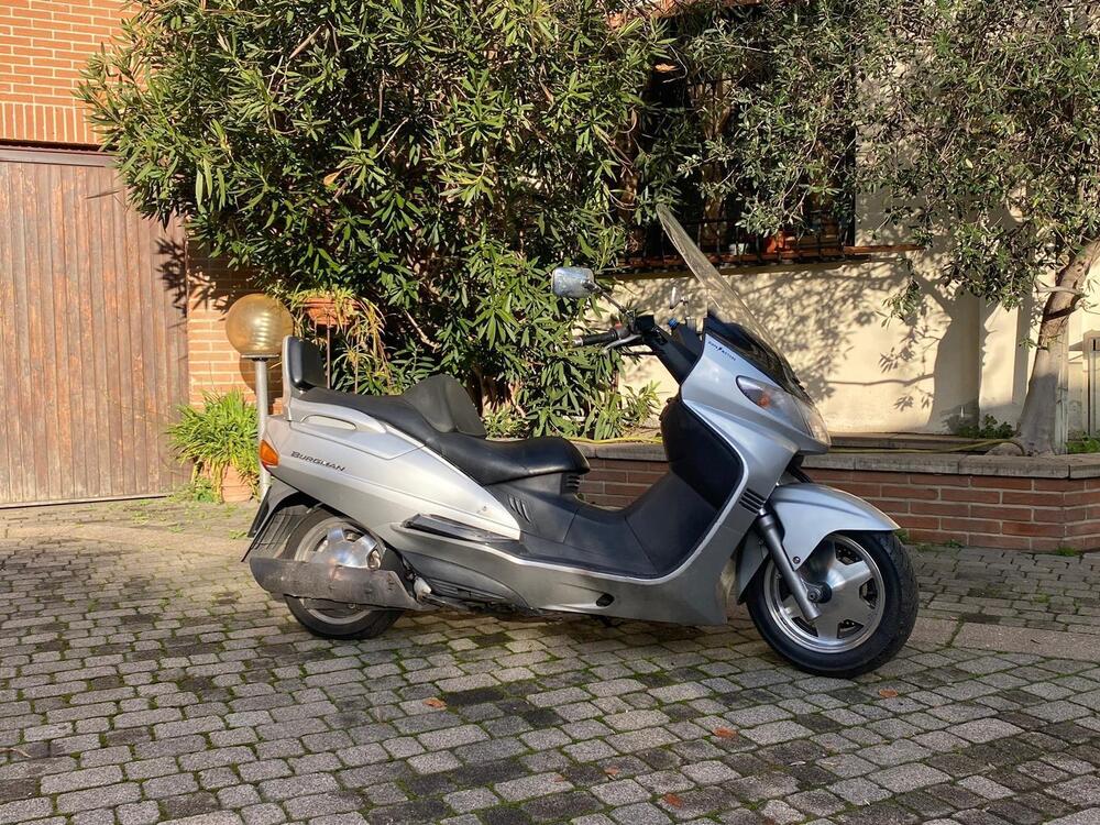 Suzuki Burgman AN 250 (1998 - 01) (2)