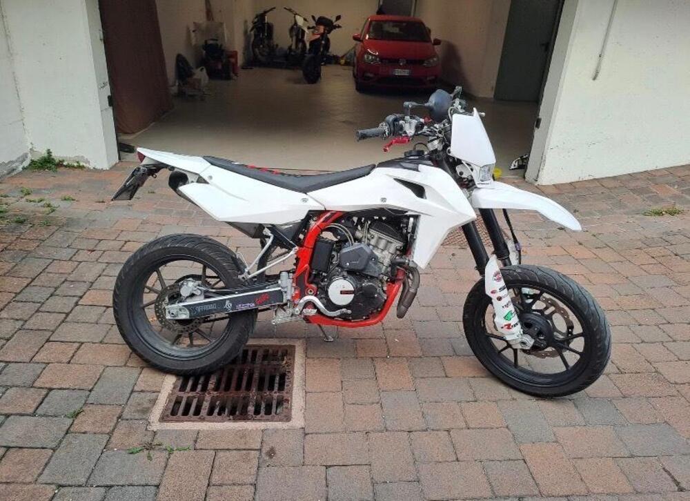 Swm SM 125 R (2022 - 24) (2)