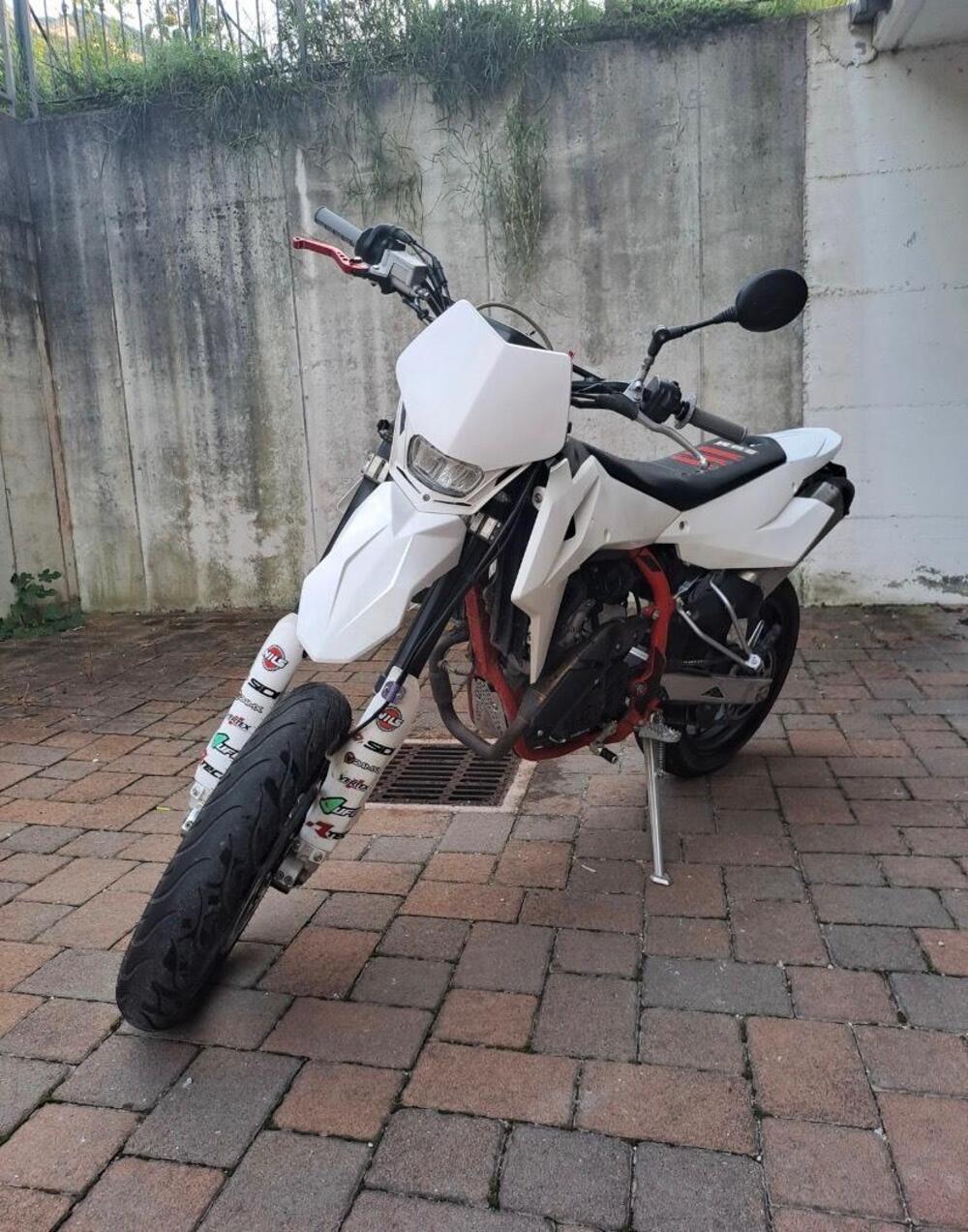 Swm SM 125 R (2022 - 24) (4)