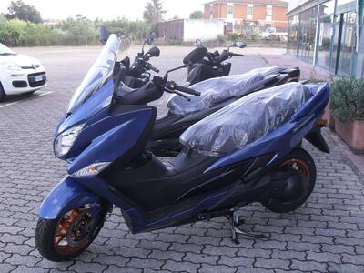 Suzuki Burgman 400 (2025 - 26) nuova