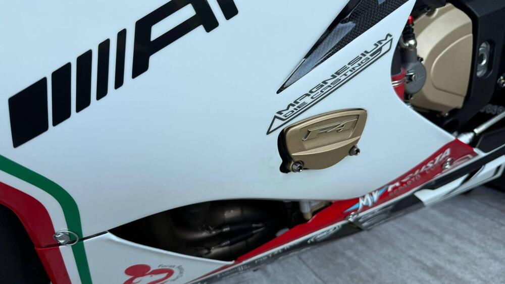 MV Agusta F4 1000 RC ABS (2015 - 17) (14)