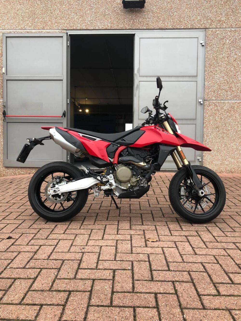 Ducati Hypermotard 698 Mono (2024 - 26) (3)