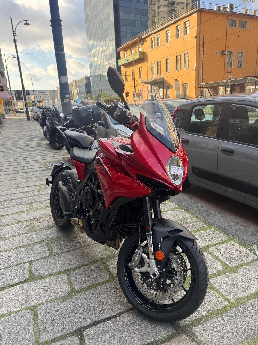 MV Agusta Turismo Veloce 800 Rosso (2021 - 23)