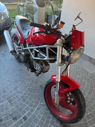 Ducati Monster 600 (1994 - 02) usata