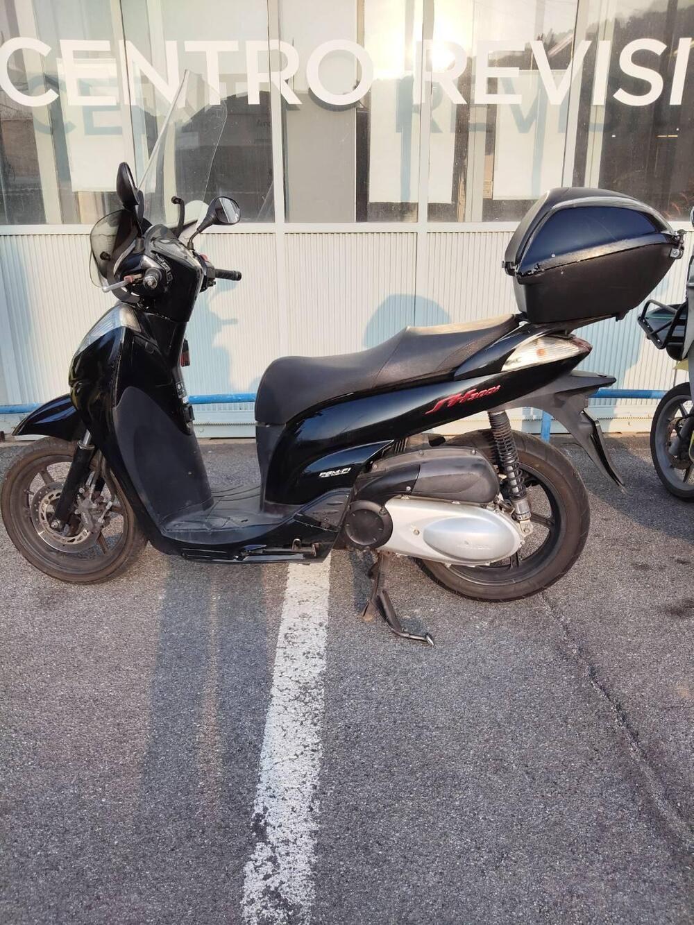 Honda SH 300 i (2006 - 10) (3)