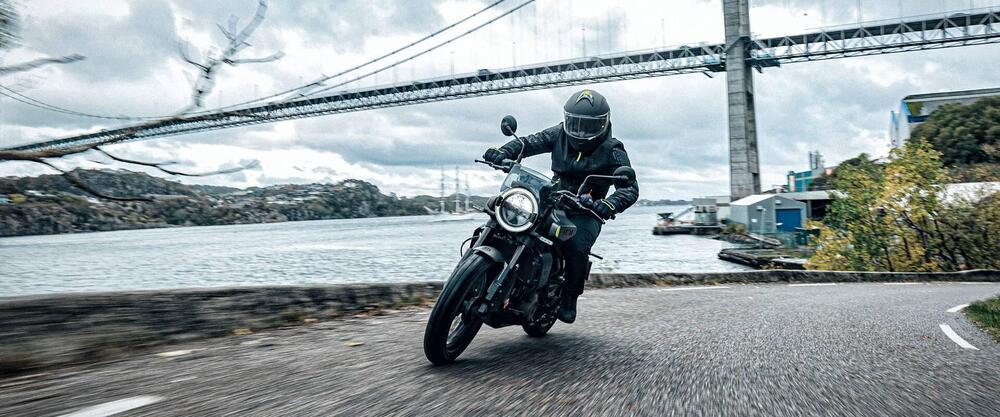 Husqvarna Svartpilen 401 (2024 - 26) (2)