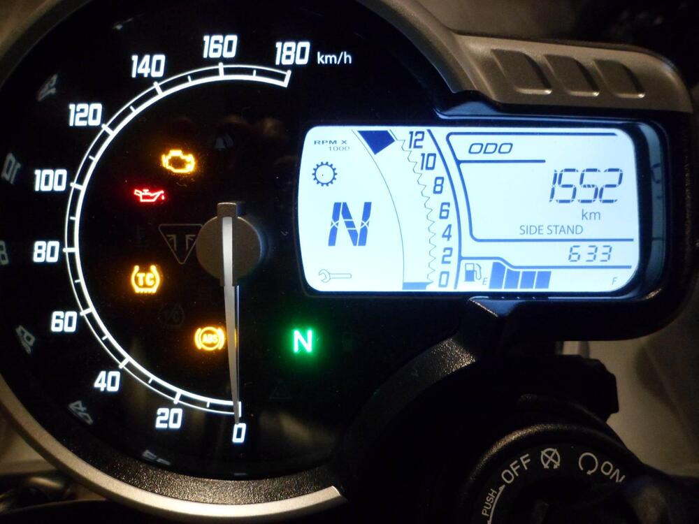 Triumph Speed 400 (2024 - 26) (9)