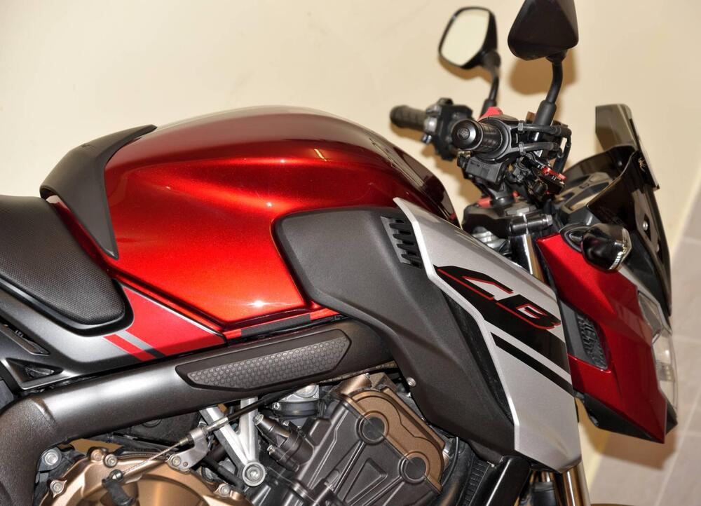 Honda CB 650 F (2017 - 18) (7)