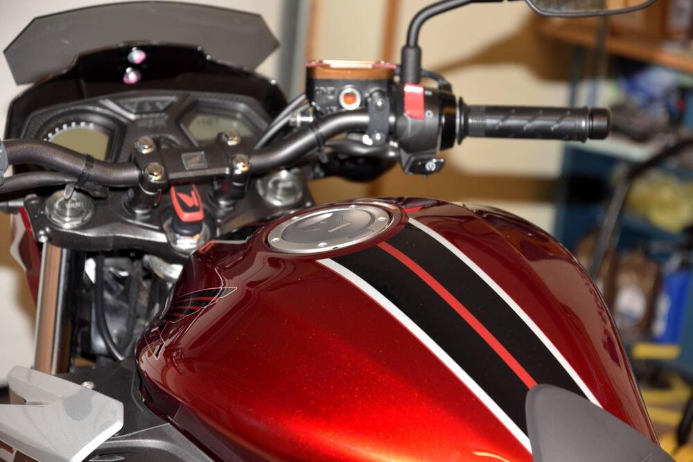 Honda CB 650 F (2017 - 18) (15)