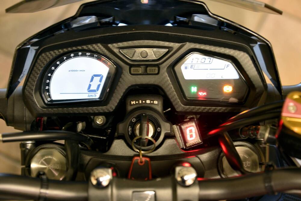 Honda CB 650 F (2017 - 18) (16)