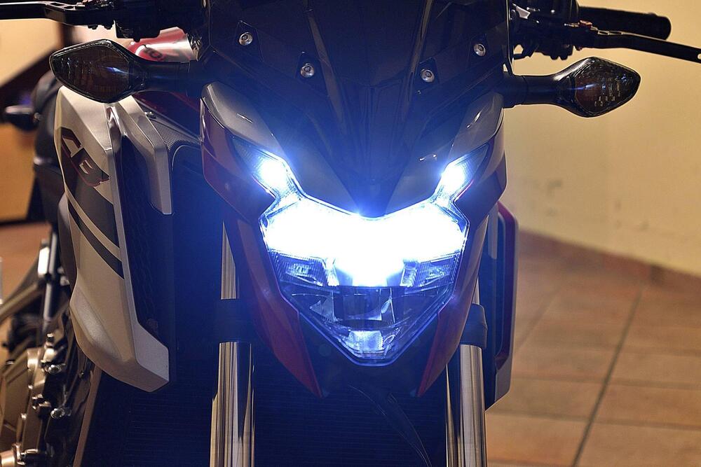 Honda CB 650 F (2017 - 18) (17)