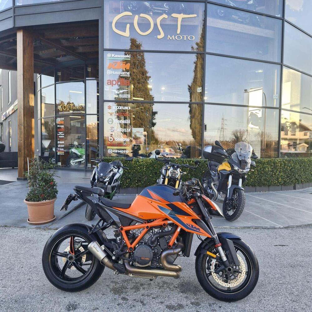 KTM 1290 Super Duke R (2021)