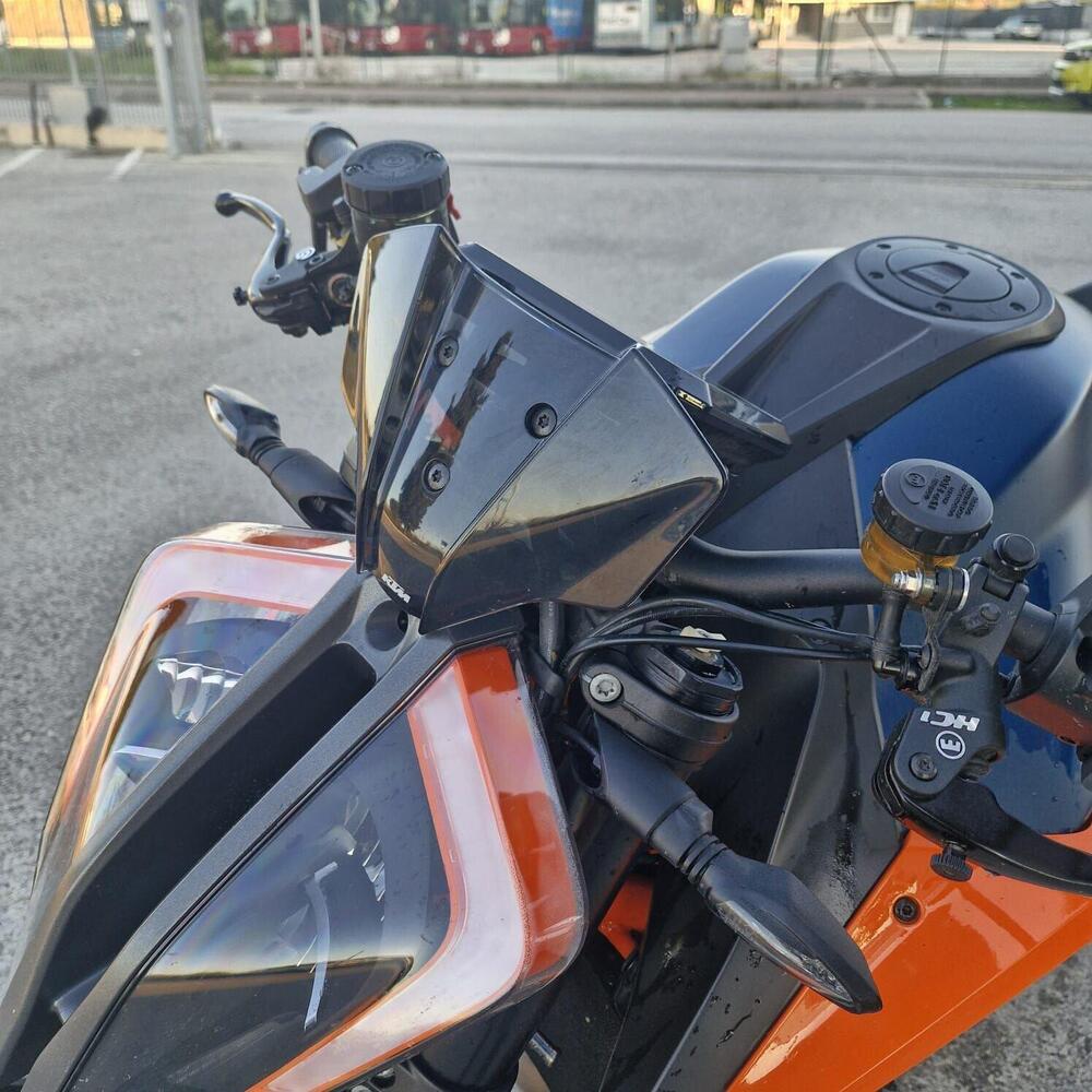 KTM 1290 Super Duke R (2021) (10)