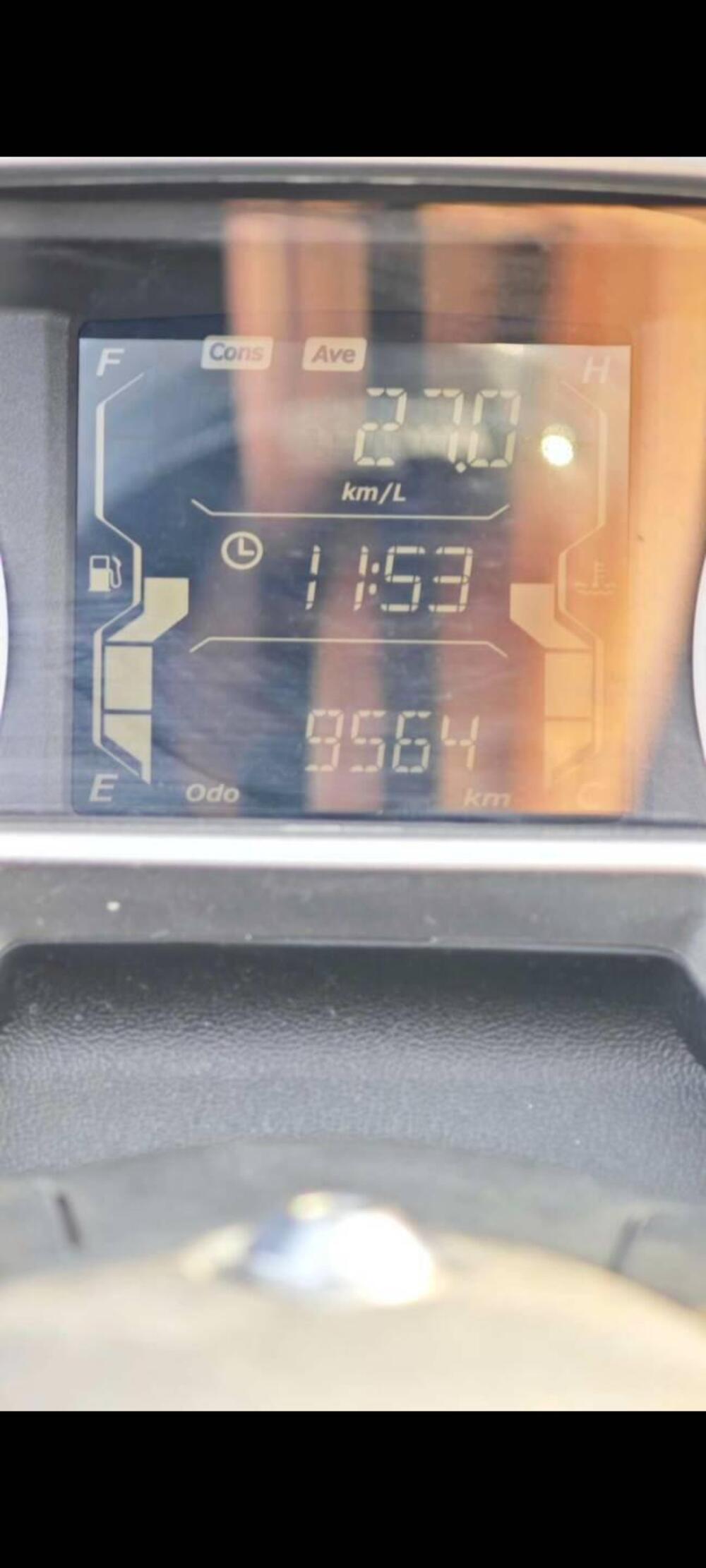 Yamaha X-Max 300 ABS (2017 - 20) (8)