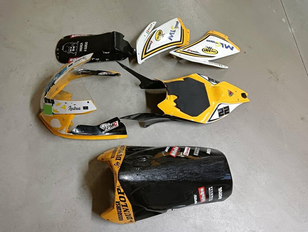 Aprilia RSV4 Factory APRC ABS (2011 - 15) (7)