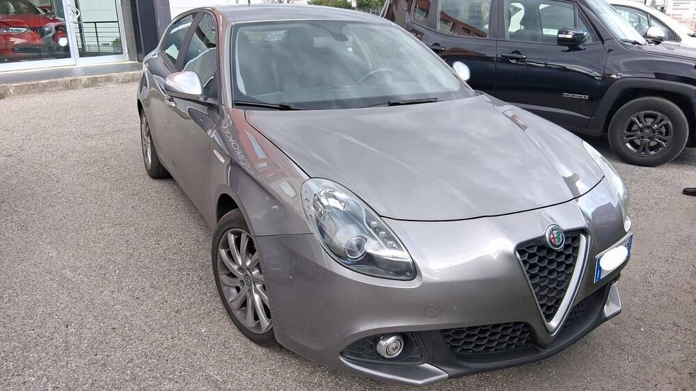 Alfa Romeo Giulietta usata a Cosenza