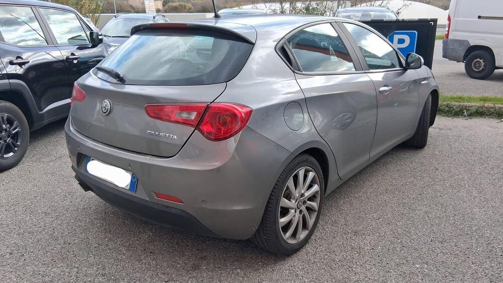 Alfa Romeo Giulietta usata a Cosenza (2)
