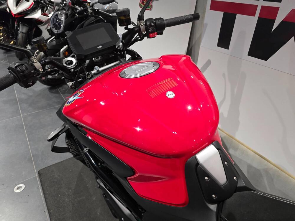 MV Agusta Brutale 1000 RS (2022 - 26) (11)