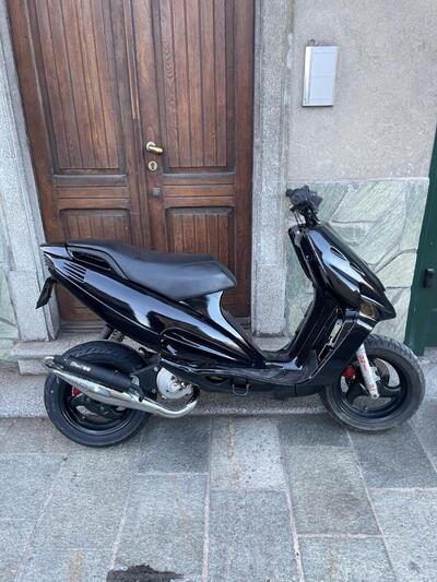 Malaguti F12 Phantom 50 R Liquid Cooled (2008 - 11) usata