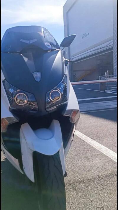 Yamaha T-Max 530 ABS (2012 - 14) usata