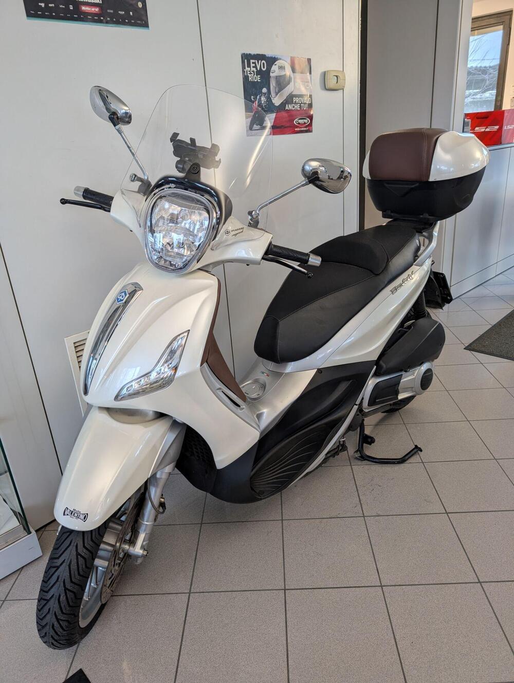 Piaggio Beverly 300 i.e. (2010 - 16)