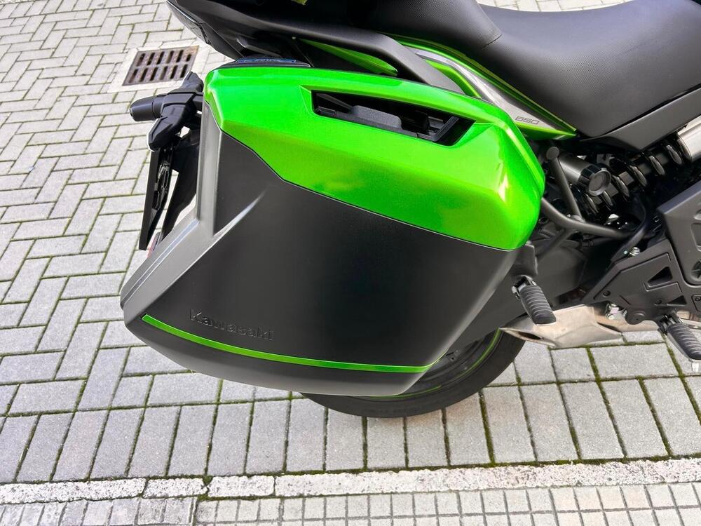 Kawasaki Versys 650 Tourer (2022 - 24) (4)