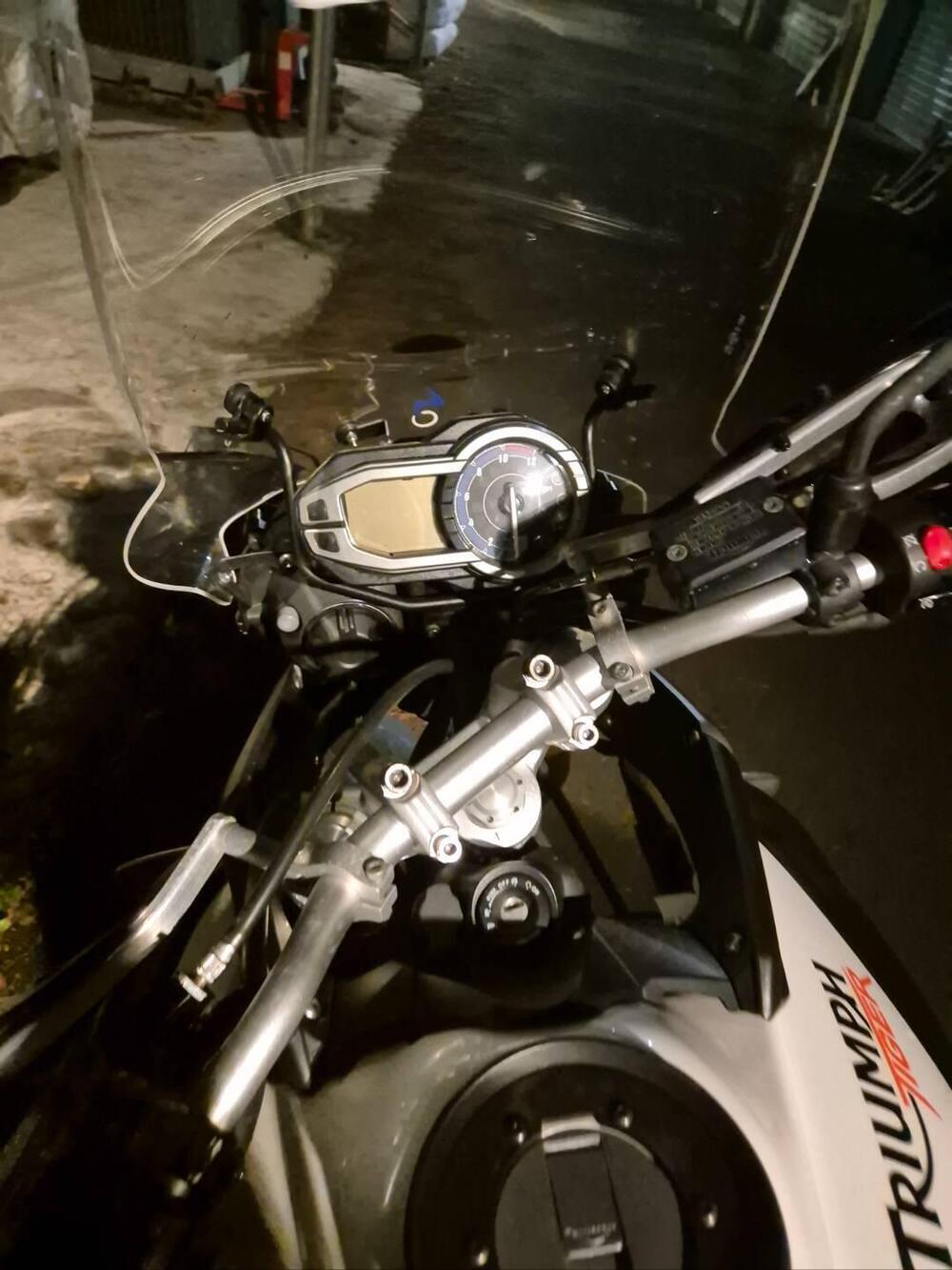 Triumph Tiger 800 (2010 - 14) (7)