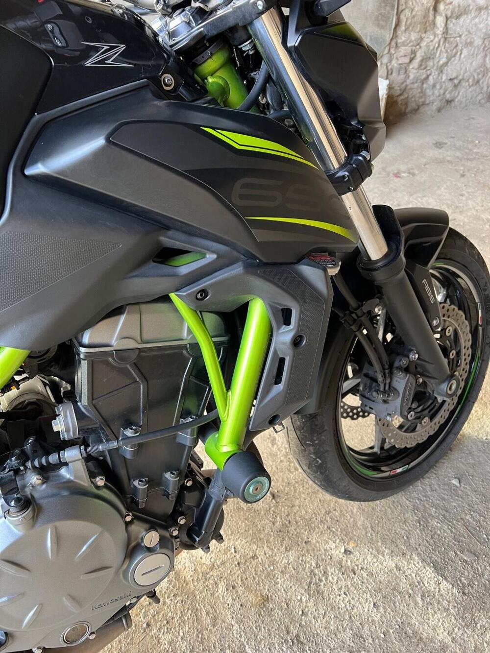 Kawasaki Z 650 (2017 - 19) (4)