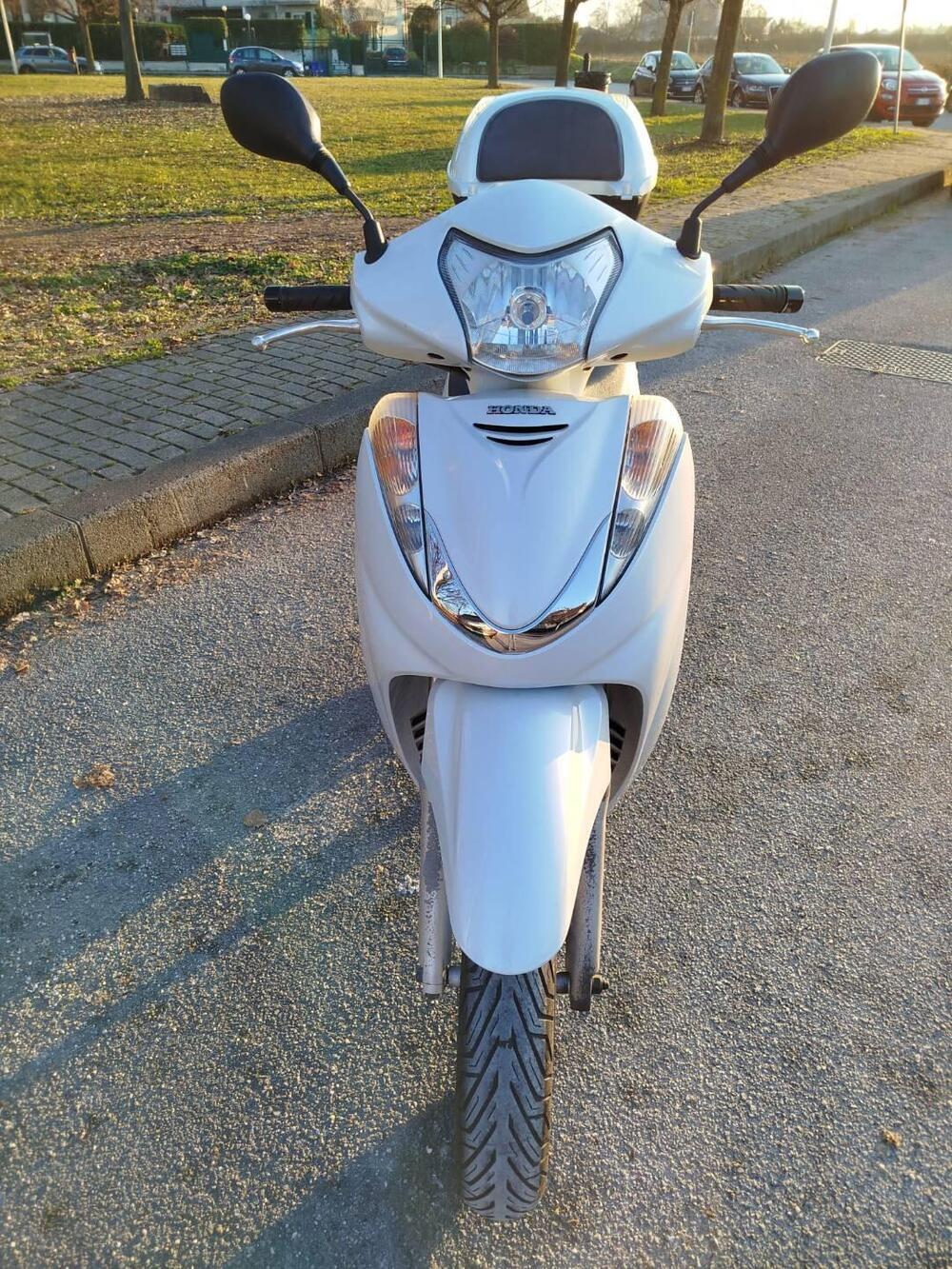 Honda SH 300 i (2006 - 10) (3)