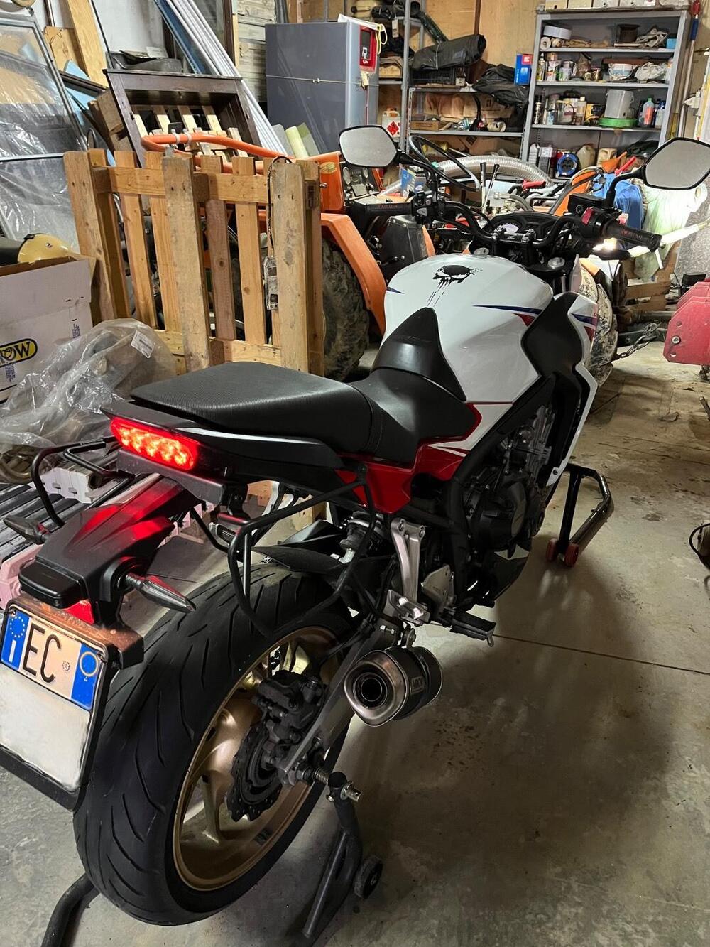 Honda CB 650 F ABS (2014 - 17) (3)