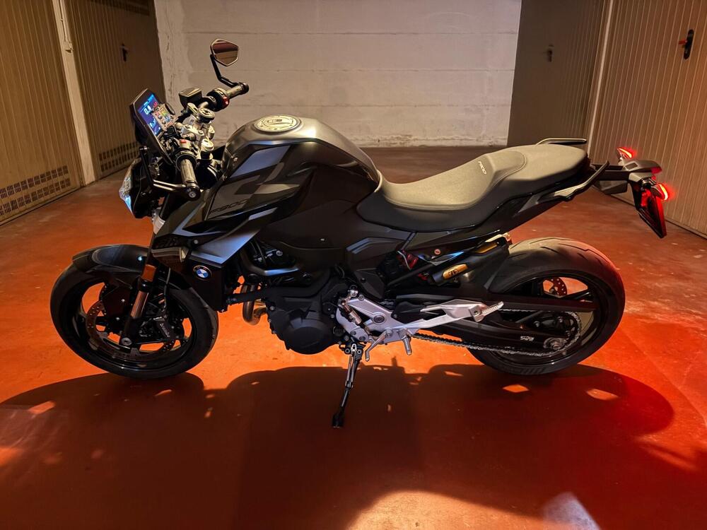 Bmw F 900 R (2025 - 26)