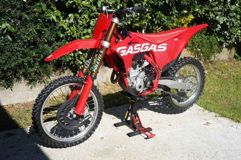 GASGAS MC 250 F (2021) (9)