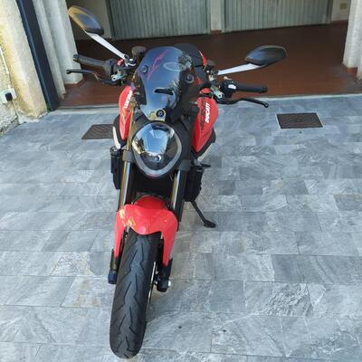Ducati Monster 937 (2021 - 25) usata