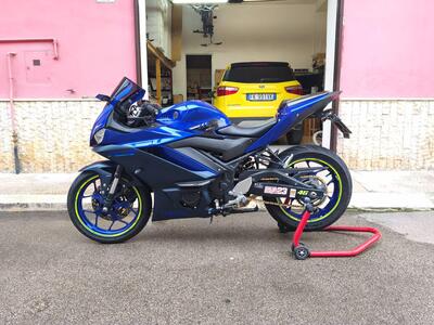 Yamaha YZF R3 (2021 - 24) usata
