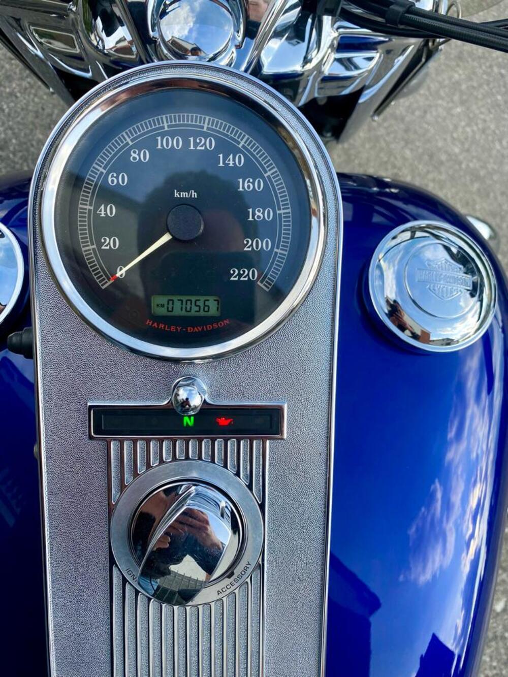 Harley-Davidson 1584 Road King Classic (2007 - 10) - FLHRC (4)