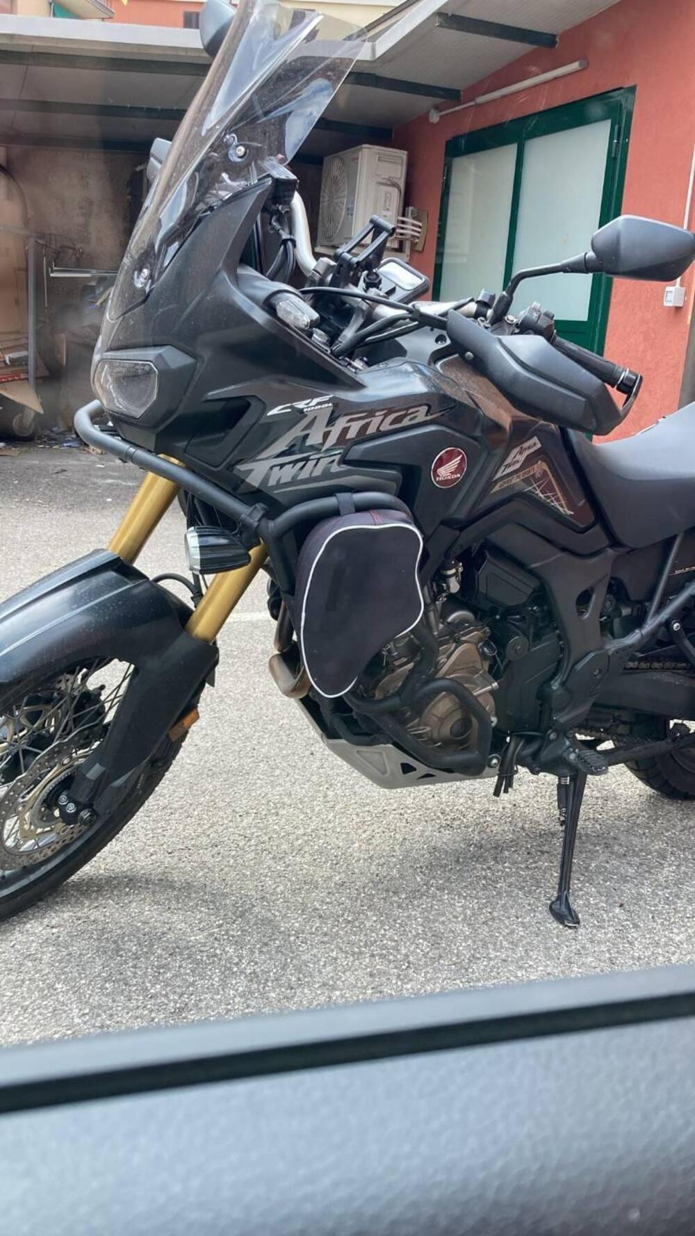 Honda Africa Twin CRF 1000L DCT ABS (2016 - 17)