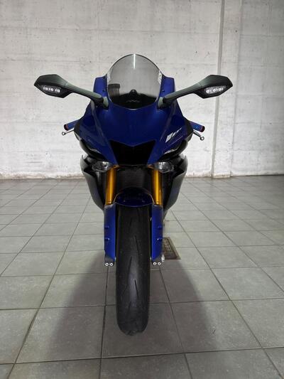 Yamaha YZF R6 (2017 - 20) usata