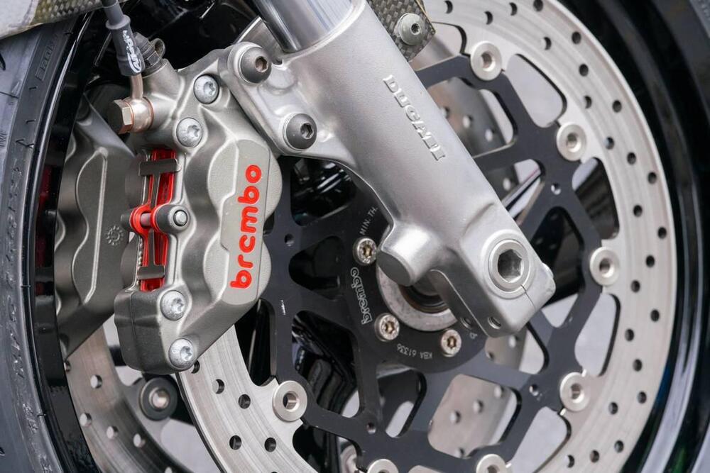 Ducati Monster 900 (2)