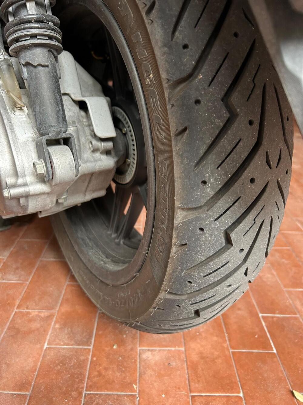 Honda Forza 300 Deluxe ABS (2018 - 20) (9)